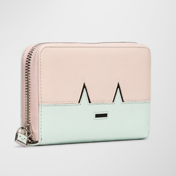 Aritzia's Sunday Best Bronte Zip Wallet - Picture 3 of 7